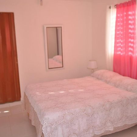 Residencial Lucy Boca Chica Exterior foto